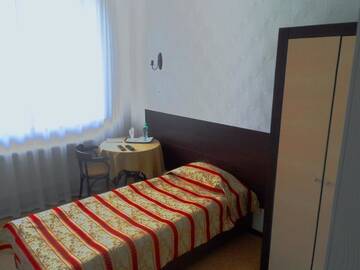 Фото номера Одноместный номер с душем Отель Florentina Hotel г. Единец 2